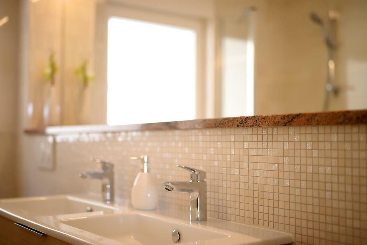 Camelia Apartment โอปาติยา ภายนอก รูปภาพ