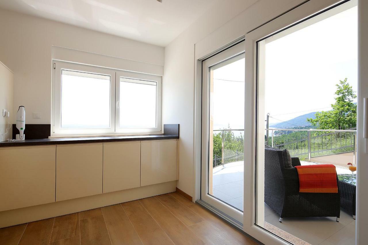 Camelia Apartment โอปาติยา ภายนอก รูปภาพ