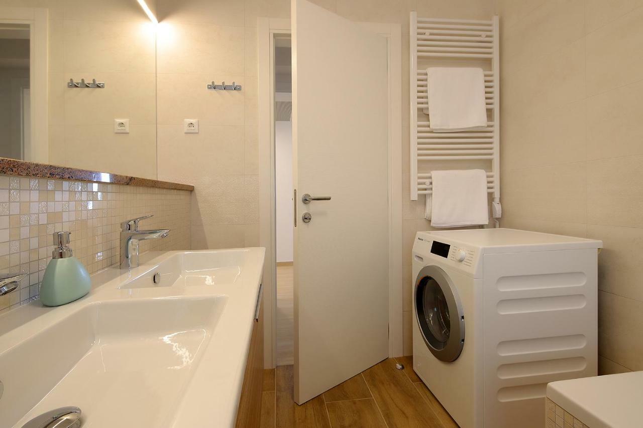 Camelia Apartment โอปาติยา ภายนอก รูปภาพ